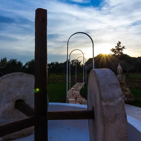 Masseria Poli Bed & Breakfast