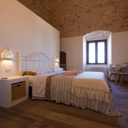 Masseria Poli Bed & Breakfast *