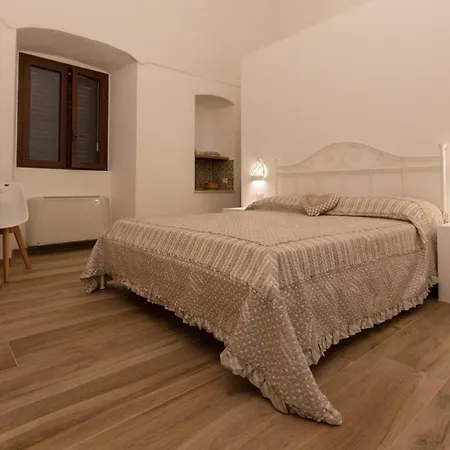 Masseria Poli Bed & Breakfast *